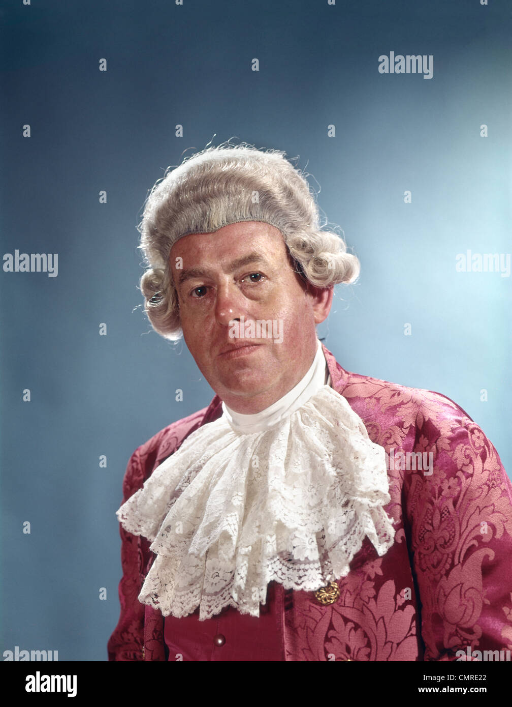1960s man wear 18th century colonial costume wig periwig