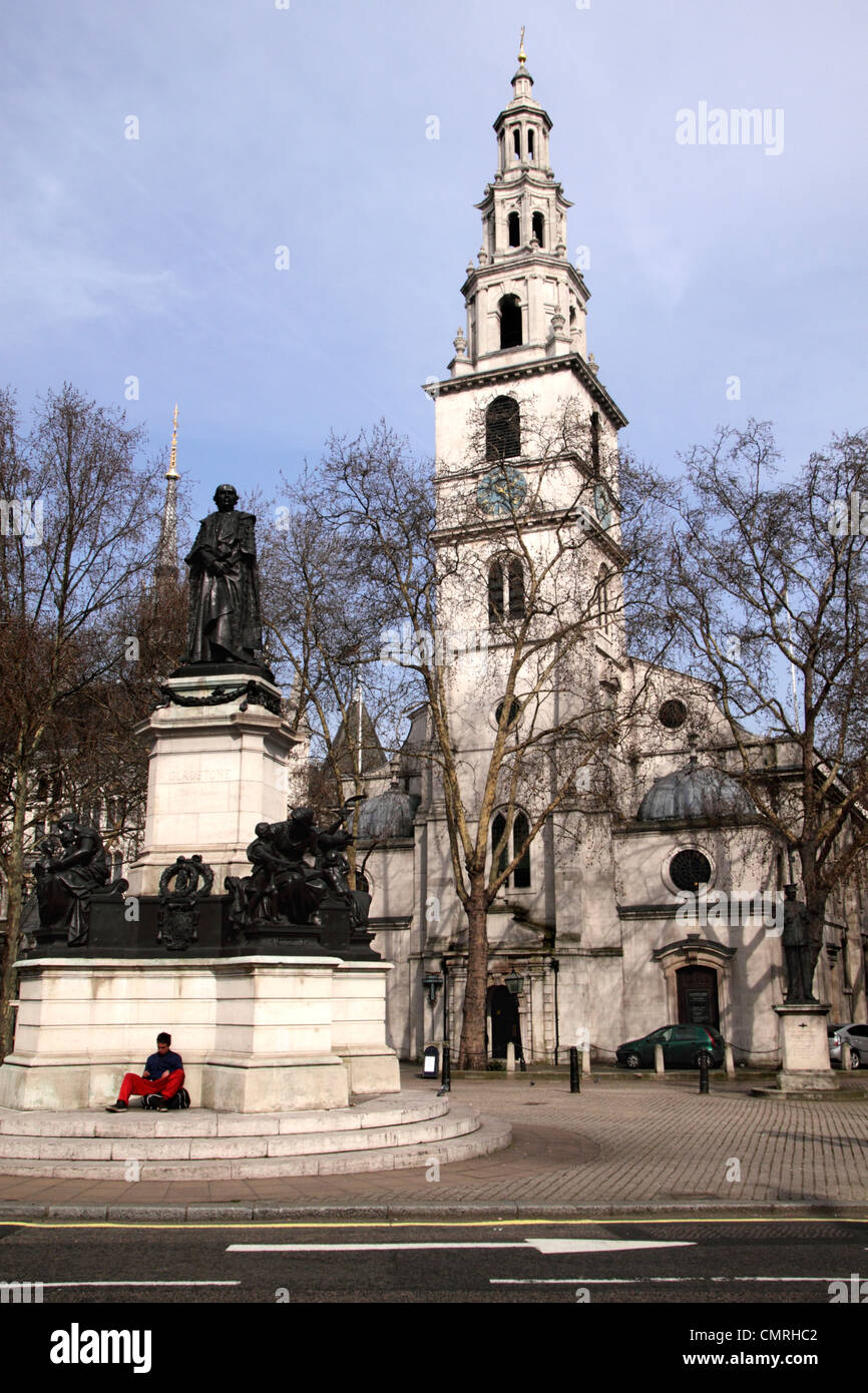St Clement Danes Church and Gladstone Statue The Strand London Stock Photo