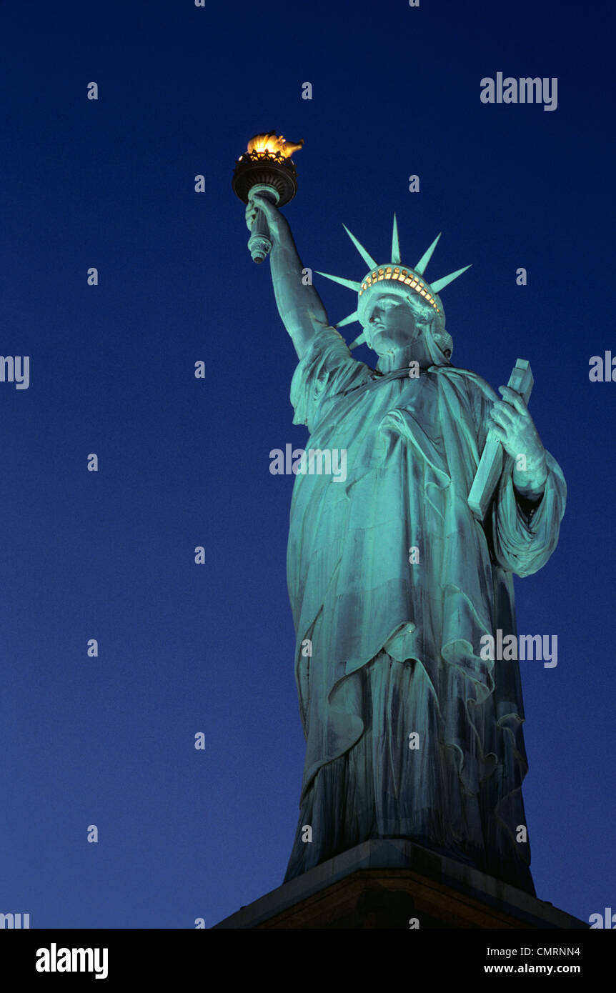 STATUE OF LIBERTY NEW YORK CITY NEW YORK Stock Photo - Alamy