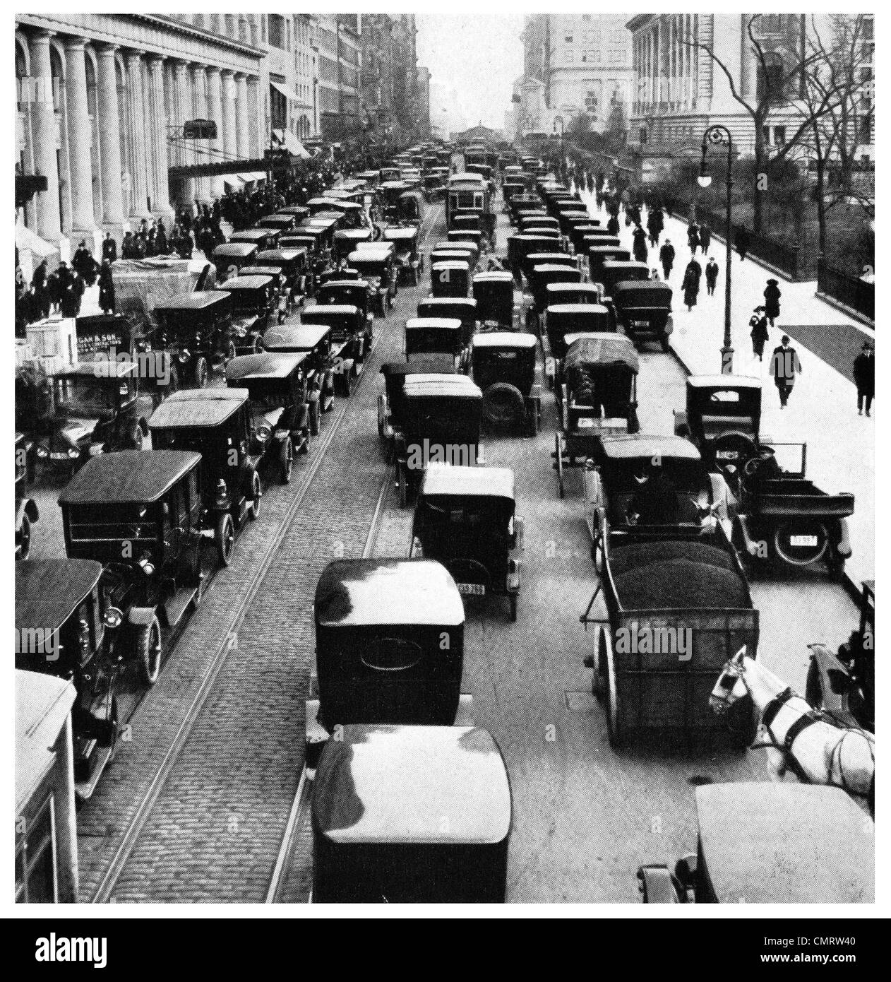 1918 New York 42nd Street Traffic Jam Stock Photo