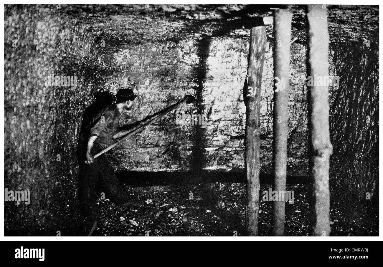 1918 tamping TNT explosives coal mine charge miner Cork and Bottle Mine Scranton Pennsylvania Stock Photo