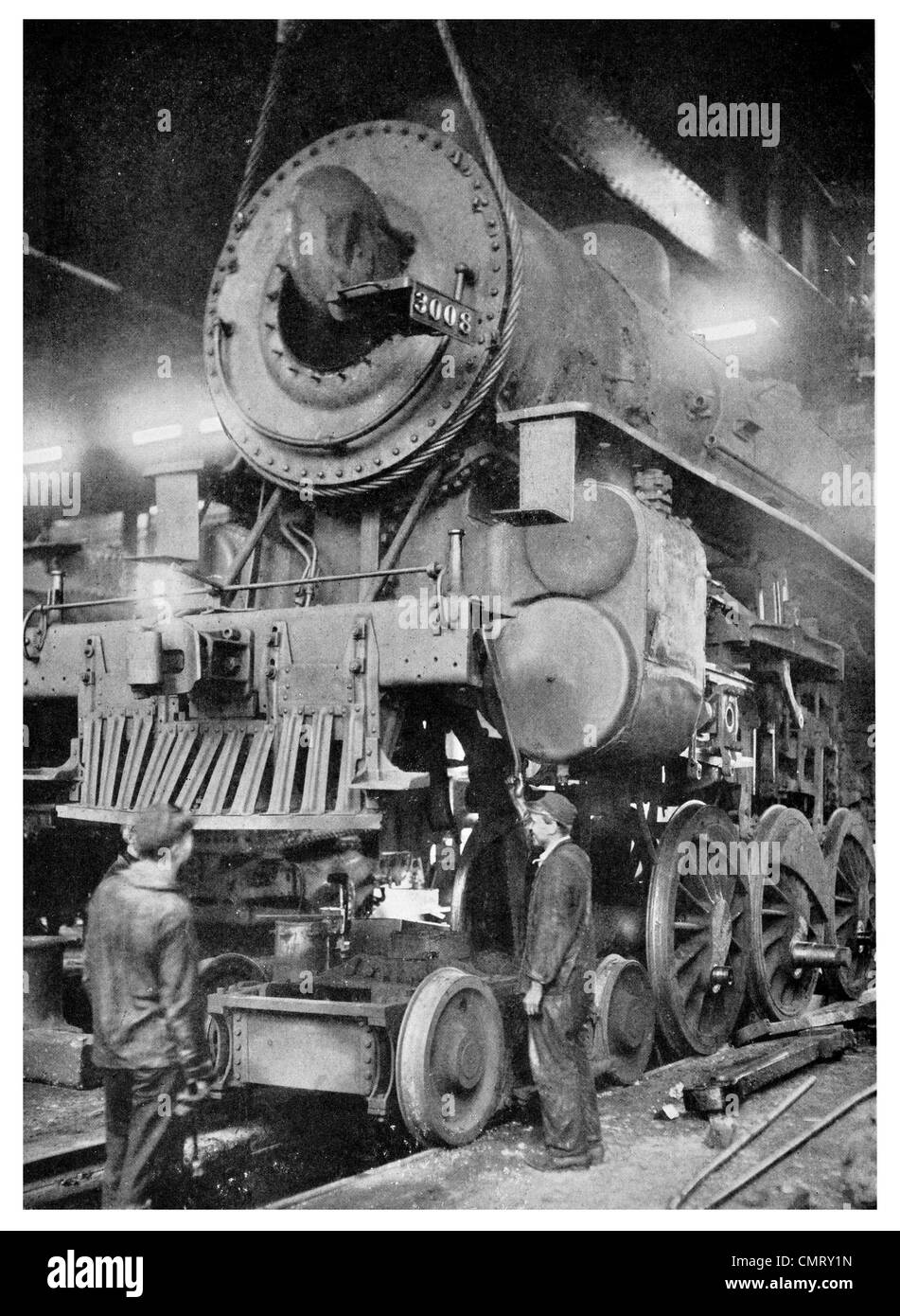 1923 Locomotive train repair USA Stock Photo