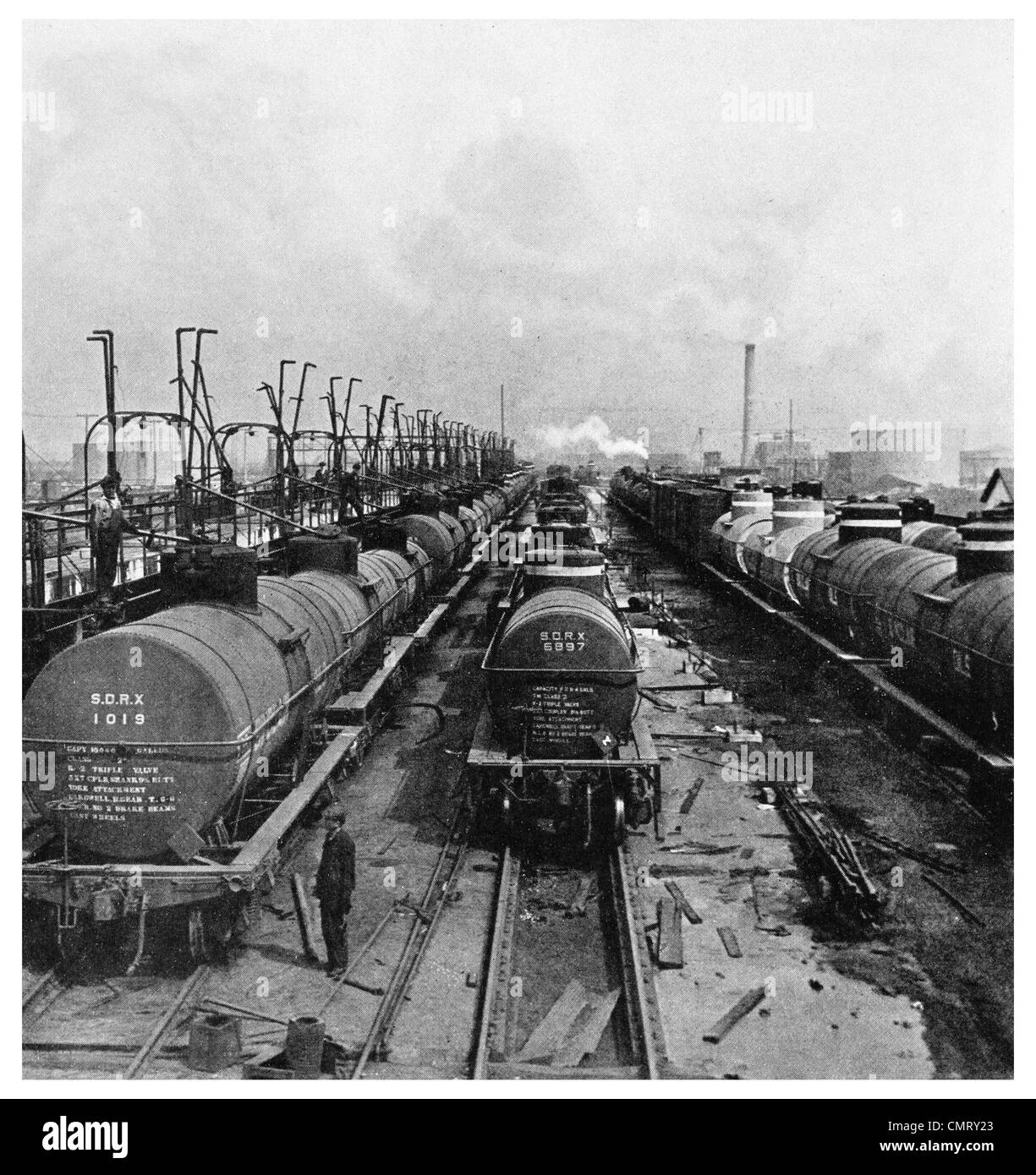 1923 Tank car loading station East Chicago Indiana Stock Photo