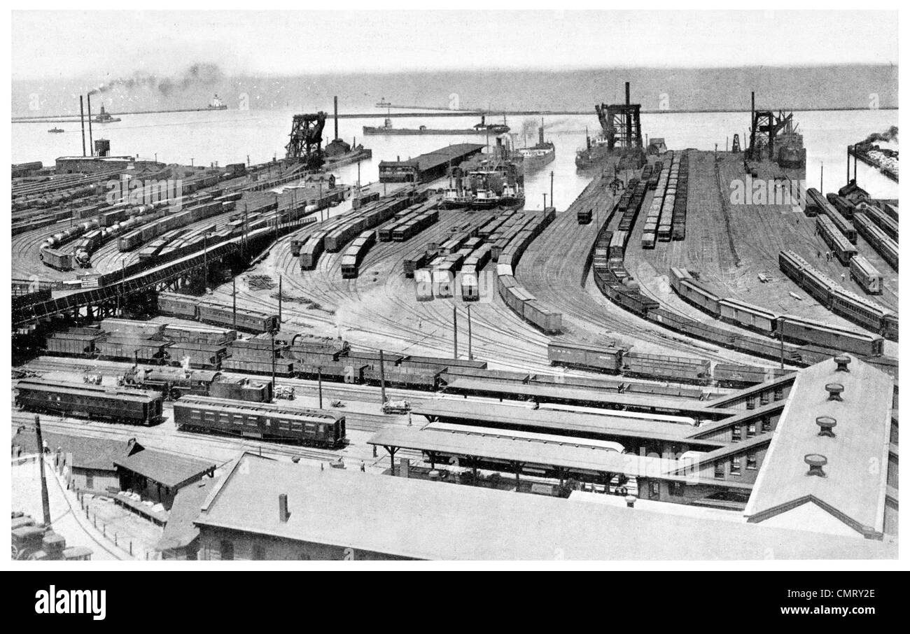 1923 Railroad Yard at Cleveland Ohio railway train Stock Photo
