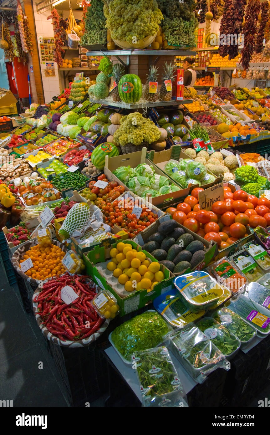 Seville market hall hi-res stock photography and images - Alamy