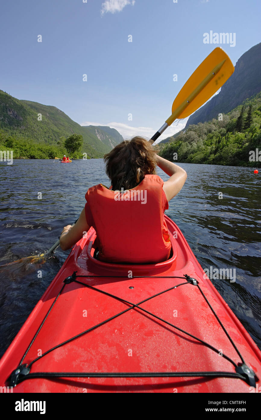 Teenager Kayaking Parc National Des Stock Photo Alamy