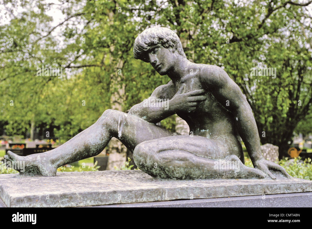 A bronze World War II memorial monument sculpture by Matti Haudt in Narpes, Finland Stock Photo