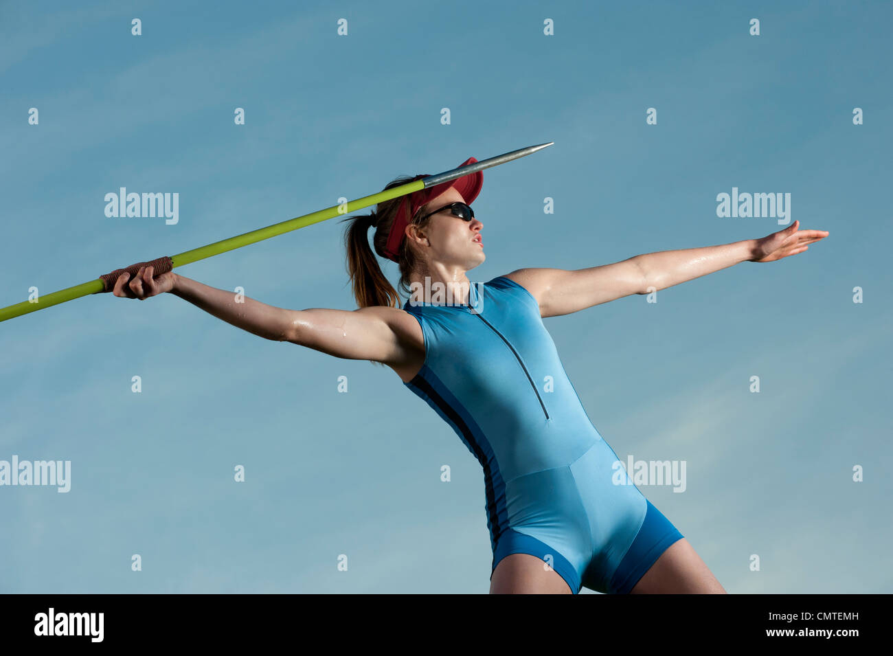 Throwing javelin hires stock photography and images Alamy