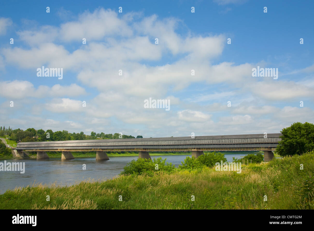 Covered Bridge, Hartland, New Brunswick Stock Photo Alamy