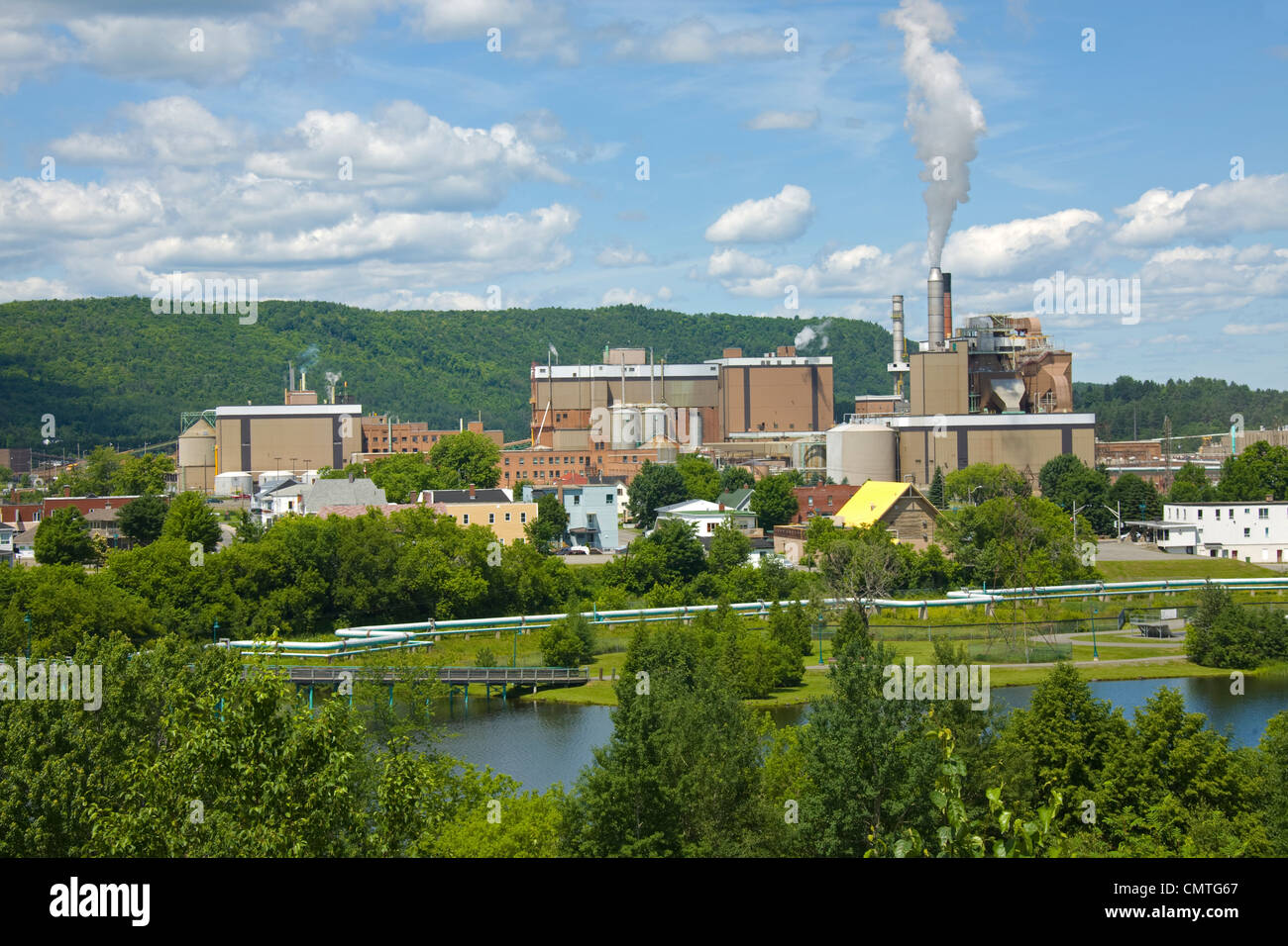 Frasier Pulp and Paper Mill, Edmundston, New Brunswick Stock Photo Alamy