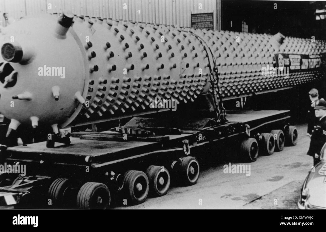 Boiler, John Thompson (Wolverhampton) Ltd. Wolverhampton, Mid 20th cent. A  240 ton boiler being transported from the works. Its Stock Photo - Alamy