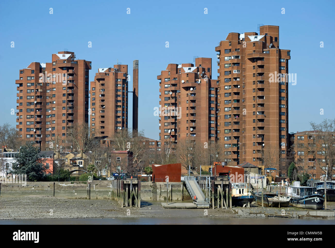 high rise apartment blocks of the worlds end estate, chelsea, london