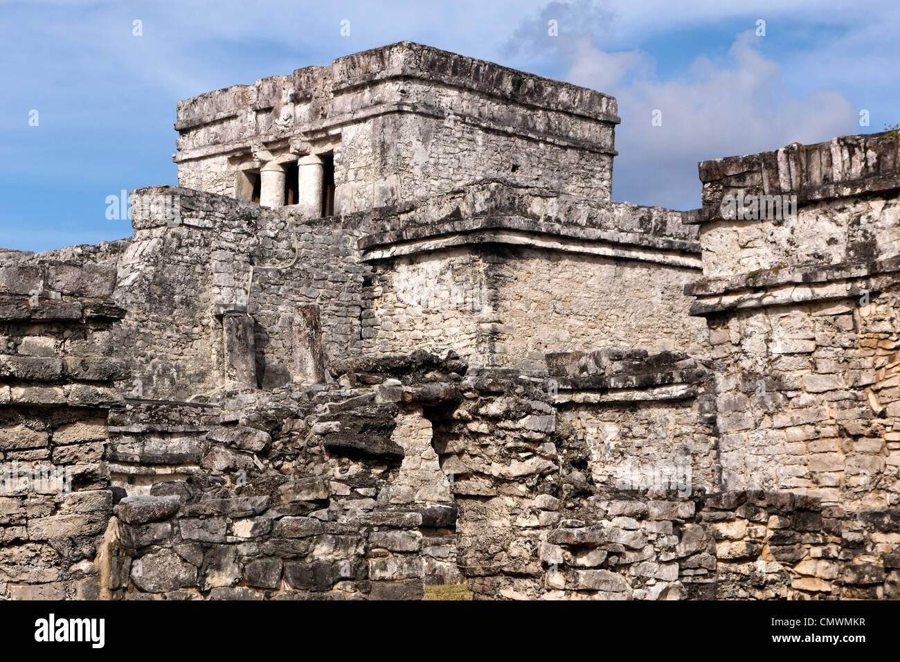 A warren of walls and ruined buildings forms a small complex of Mayan origin at Tulum, Quintana Roo, Mexico. Stock Photo