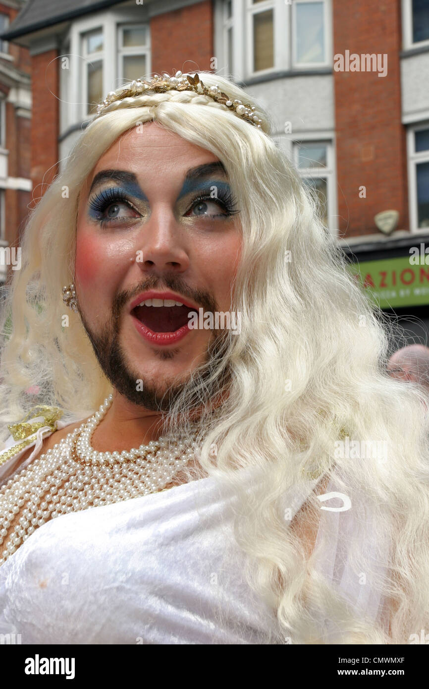 Man dressed up as a bride during the celebrations of the royal wedding of William and Kate 2011 Stock Photo