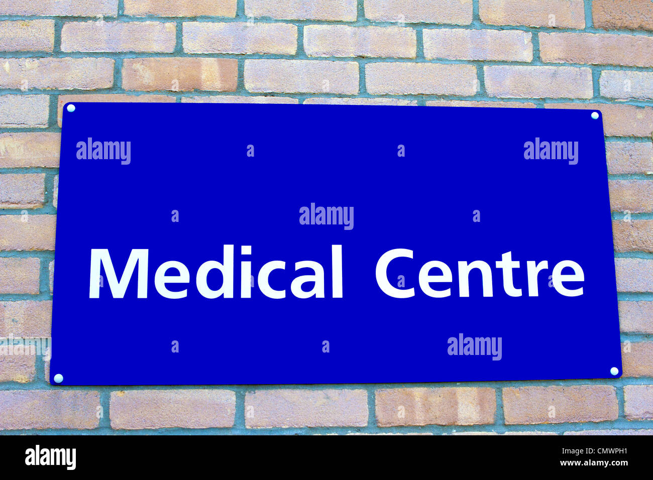 Medical centre sign Stock Photo Alamy