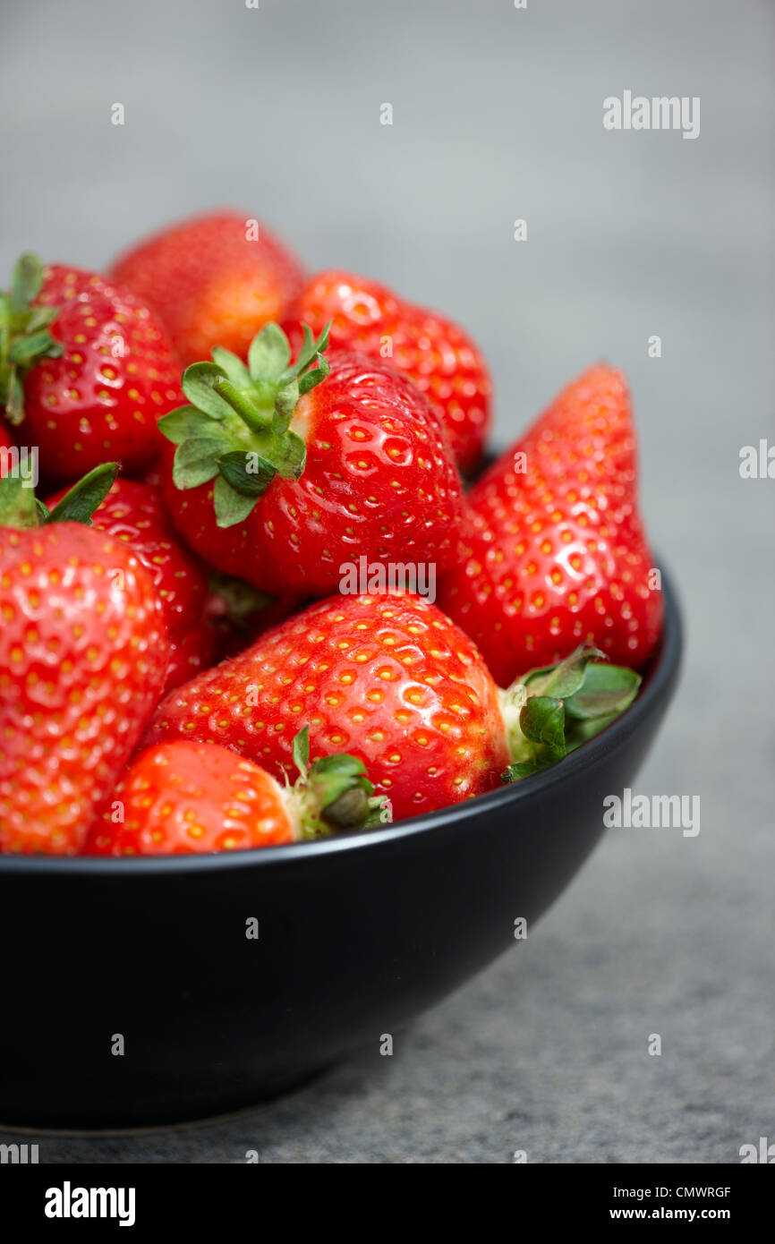Bowl of fresh strawberries Stock Photo - Alamy