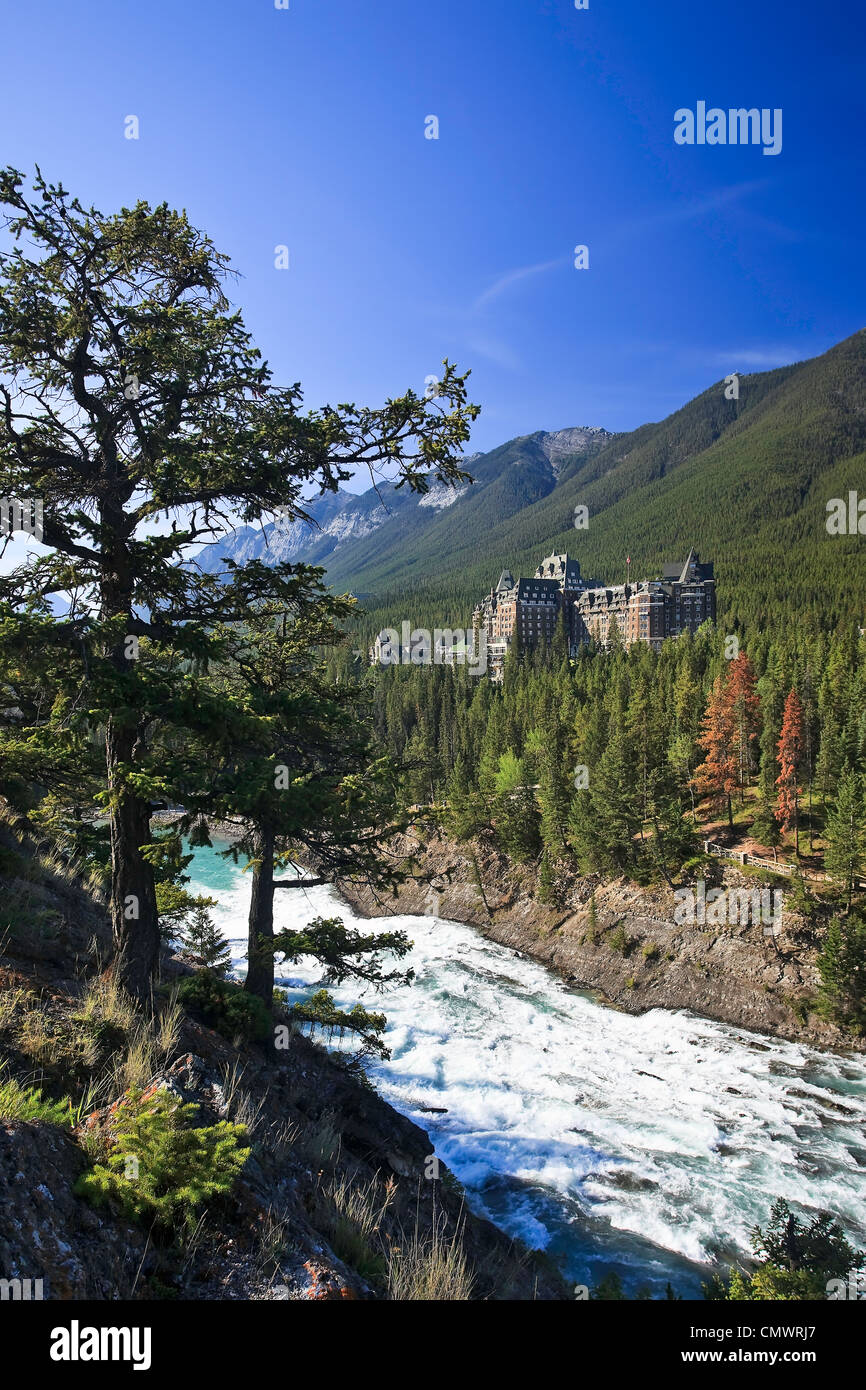 Fairmont Banff Springs Hotel overlooking Bow River Falls, Banff ...