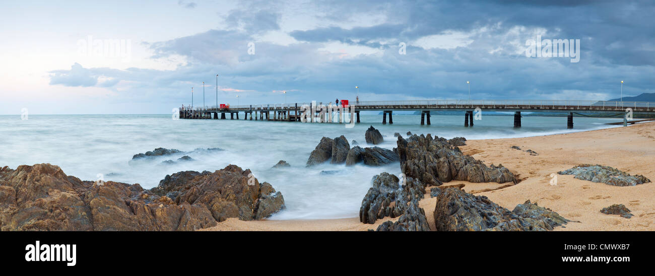 Jetty at Palm Cove, near Cairns, Queensland, Australia Stock Photo - Alamy