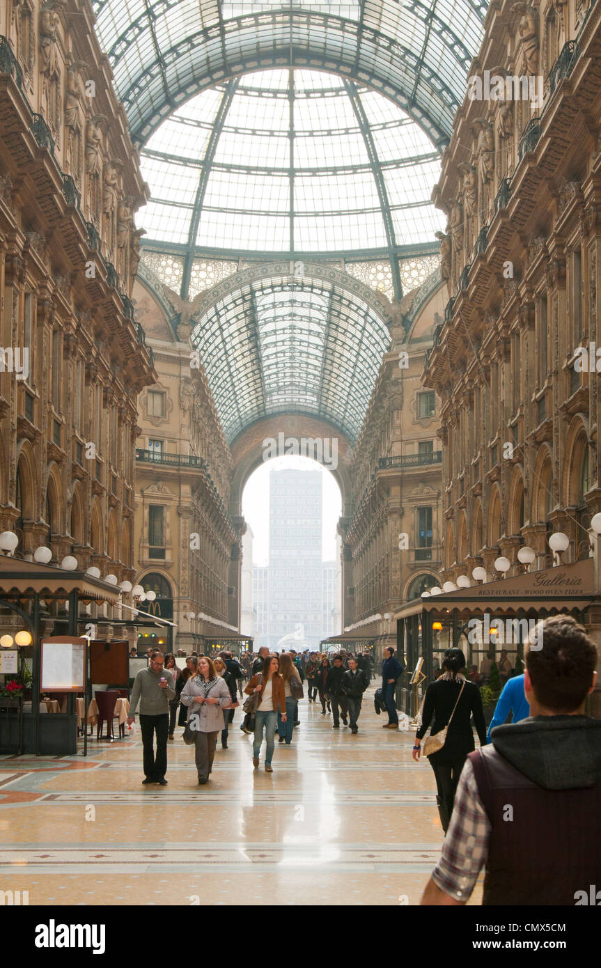Duomo Galleria shopping mall in Milan Stock Photo Alamy