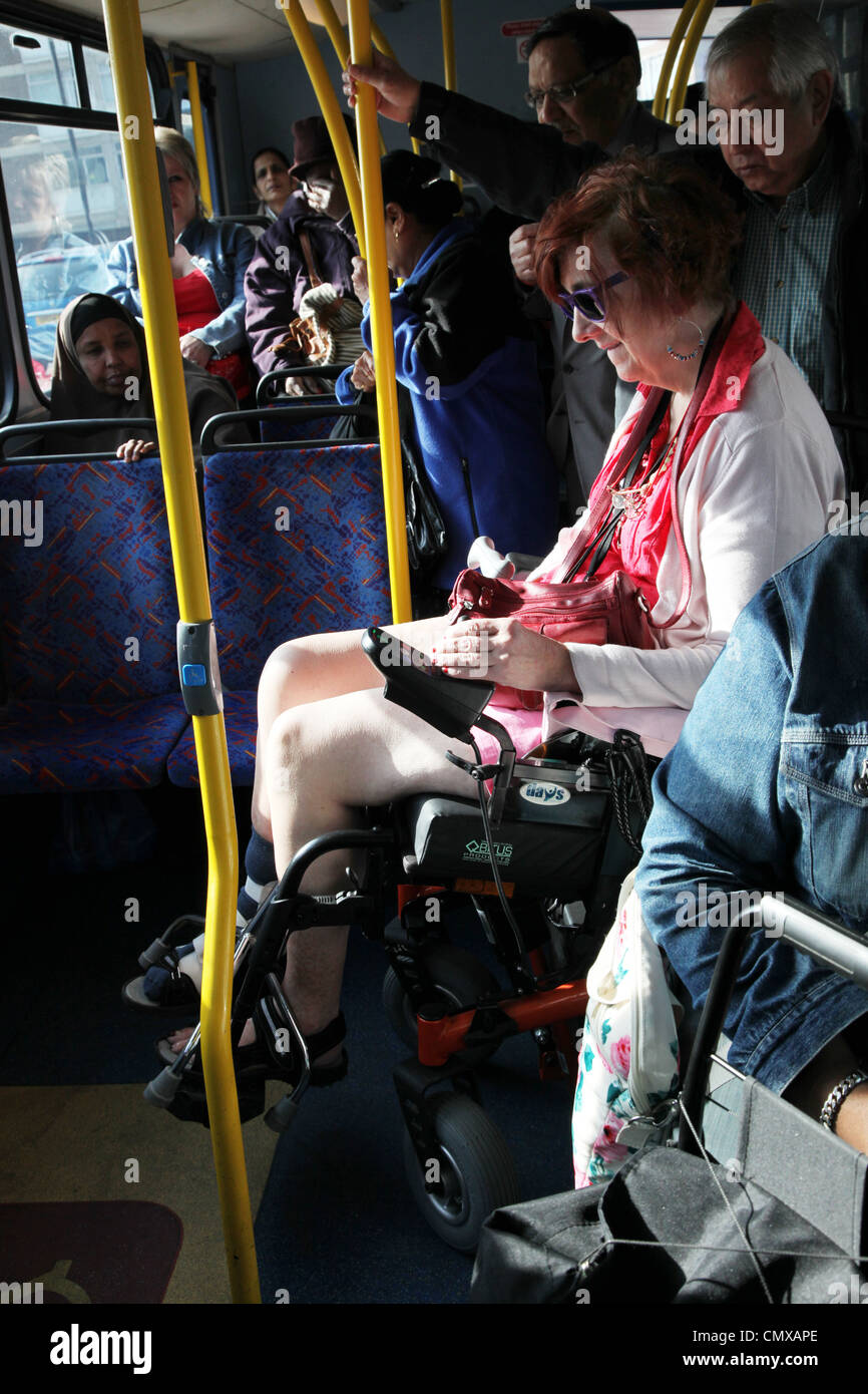 Wheelchair bus hires stock photography and images Alamy