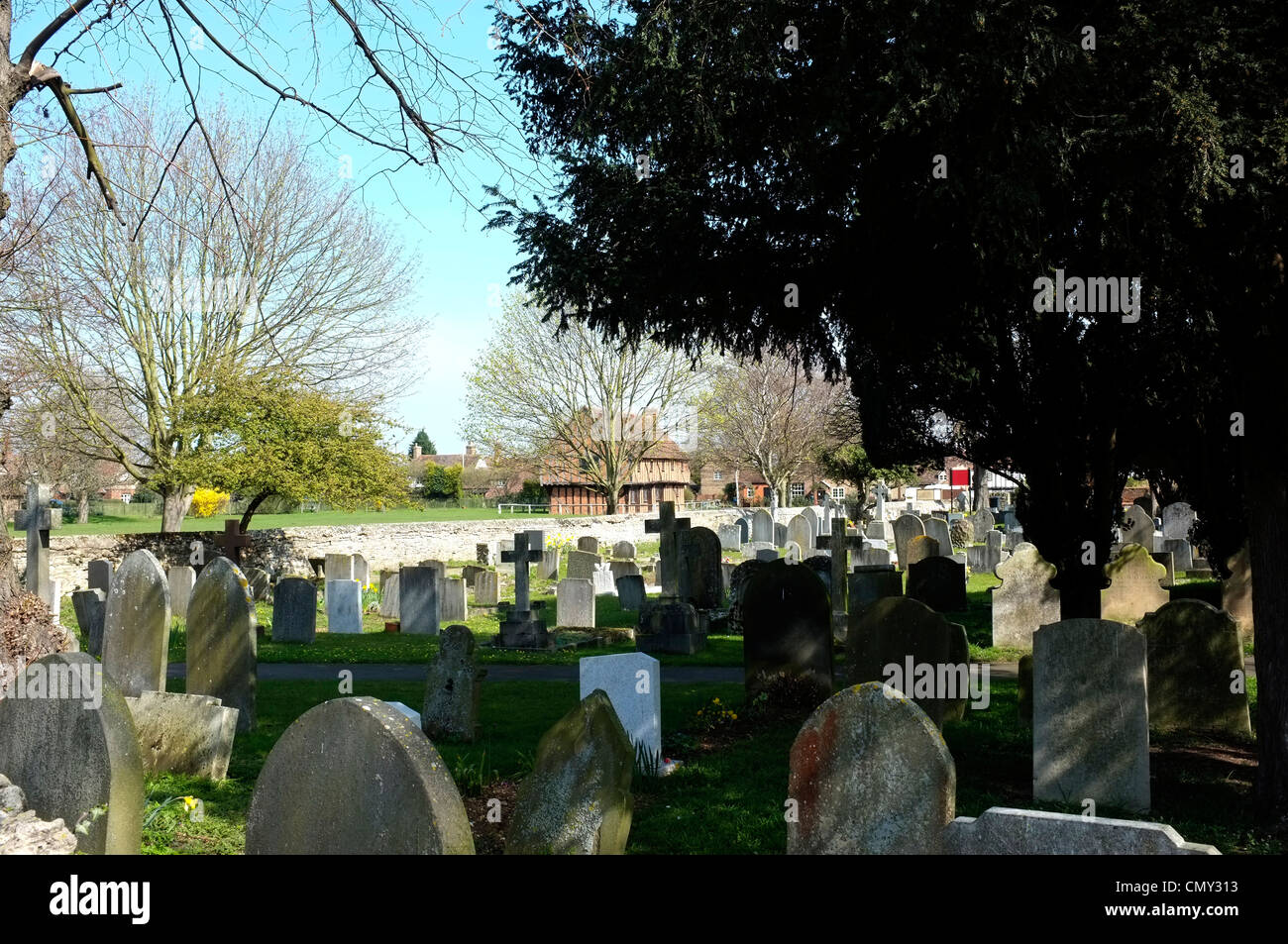 moot hall museum and graveyard elstow village bedford uk 2012 Stock