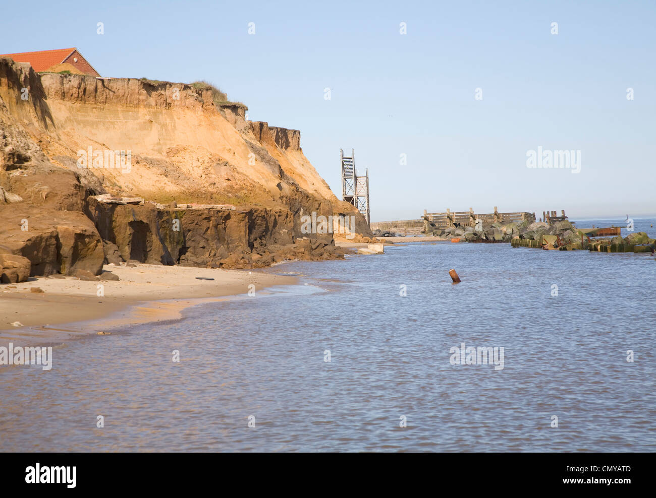 Rapid coastal erosion Happisburgh Norfolk England Stock Photo - Alamy