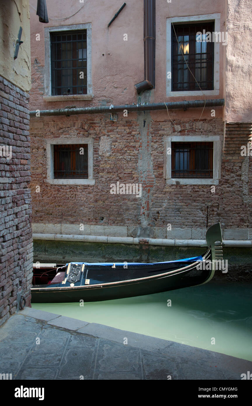 Gondola experience hi-res stock photography and images - Alamy