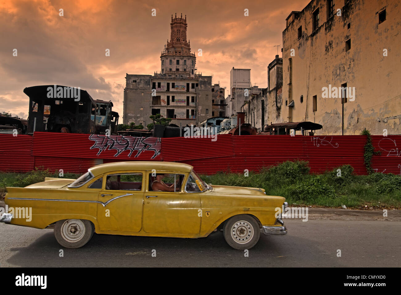 Oldtimer in Havanna, Cuba, Greater Antilles, Antilles, Carribean, West Indies, Central America, North America, America Stock Photo