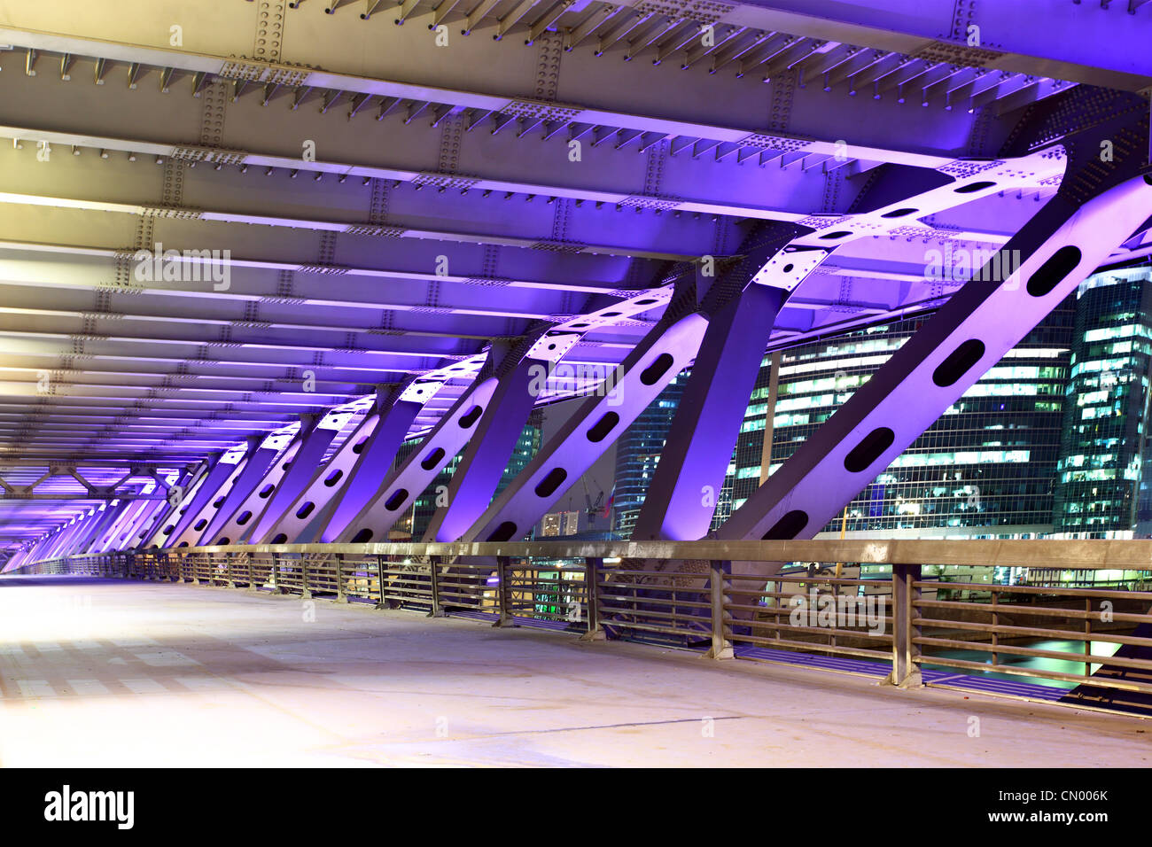 Modern steel truss bridge hi-res stock photography and images - Alamy