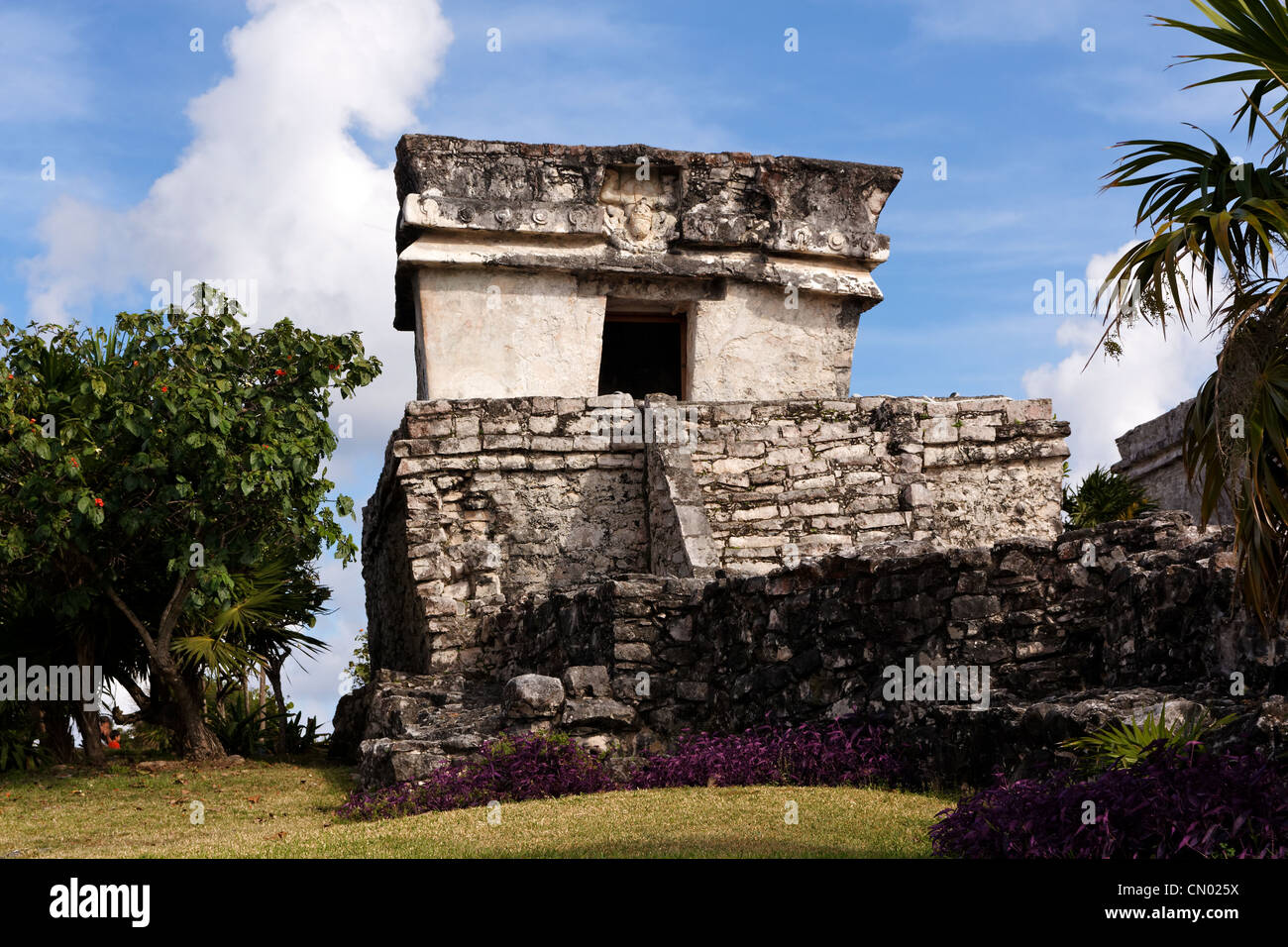 Well preserved Mayan building at the archaeological park of Tulum, Quintana Roo, Mexico. Stock Photo