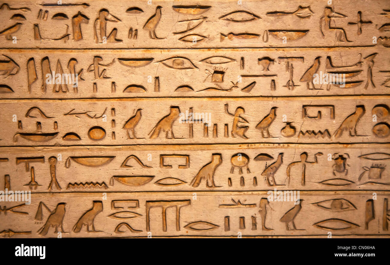 Египетские символы на камнях