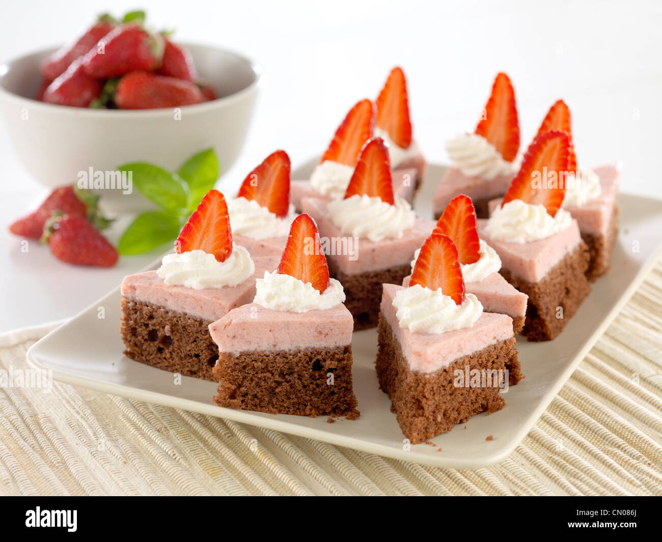 Slice strawberry hi-res stock photography and images - Alamy