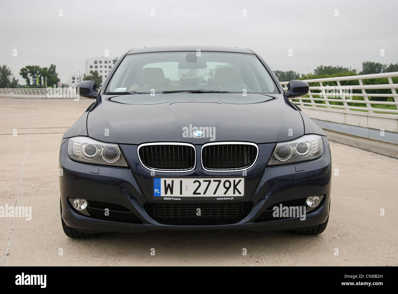 BMW 320d Efficient Dynamics - MY 2005 (FL 2009) - Premium German  upper-medium class car (segment D) - on parking Stock Photo - Alamy