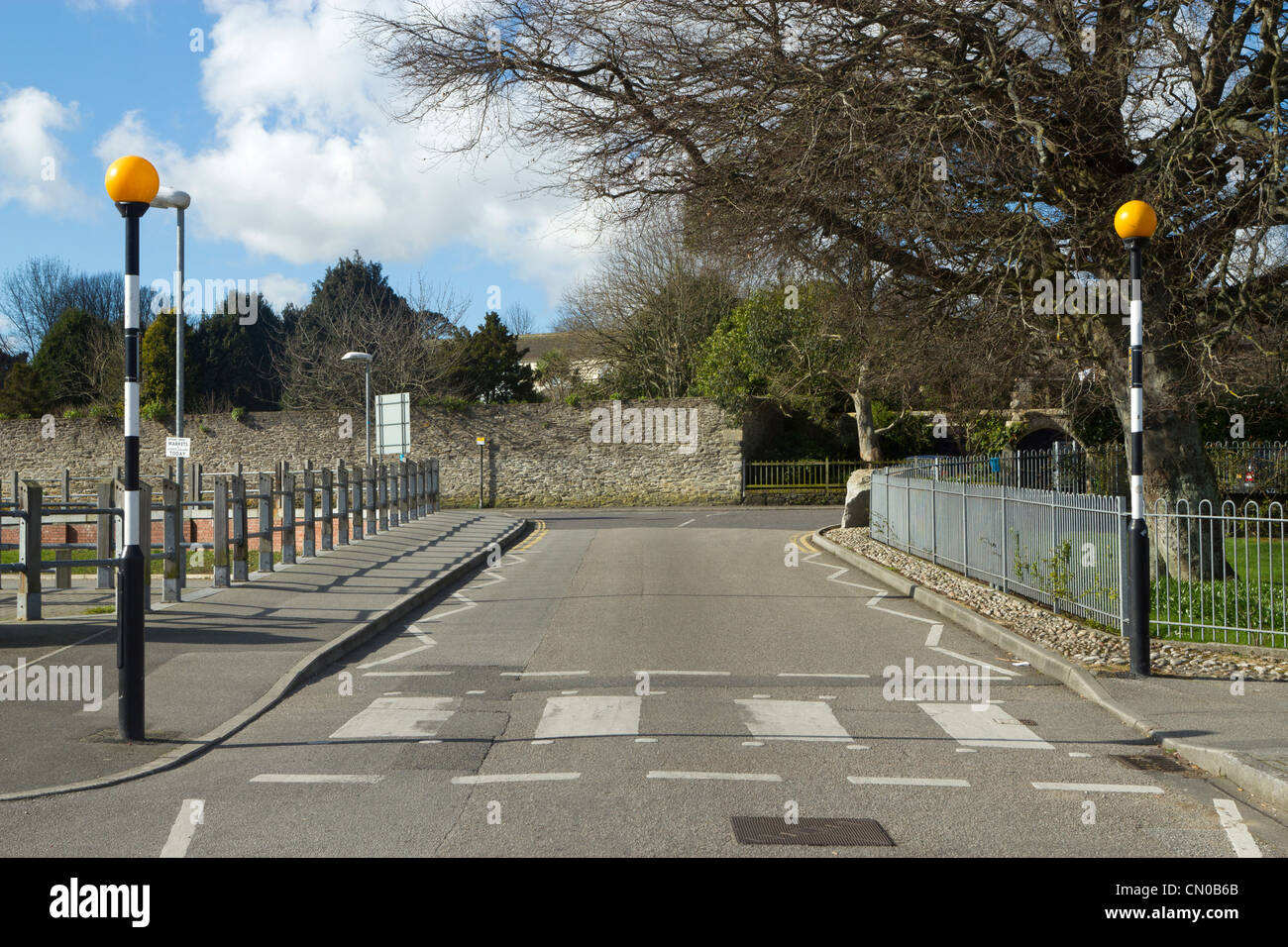 Zebra crossing uk hi-res stock photography and images - Alamy