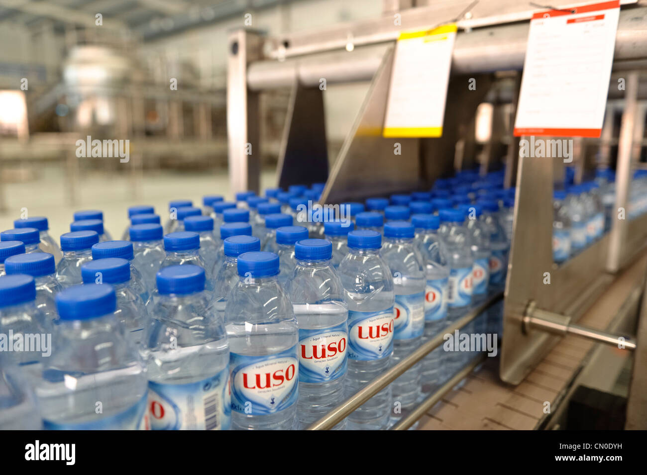 Bottling plant hires stock photography and images Alamy