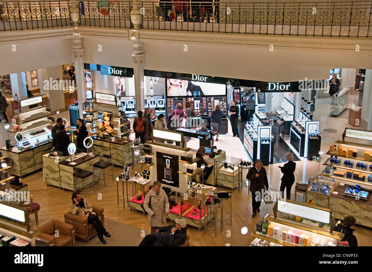 Le Bon Marché: The First Department Store in France — Textile Tours of Paris