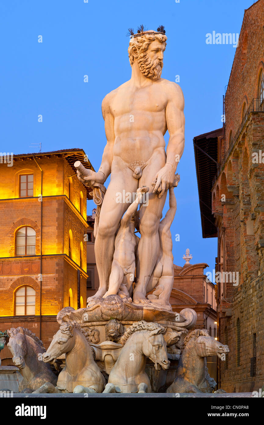 Italy, Florence, Neptune fountain in Piazza della Signoria at Dusk Stock Photo