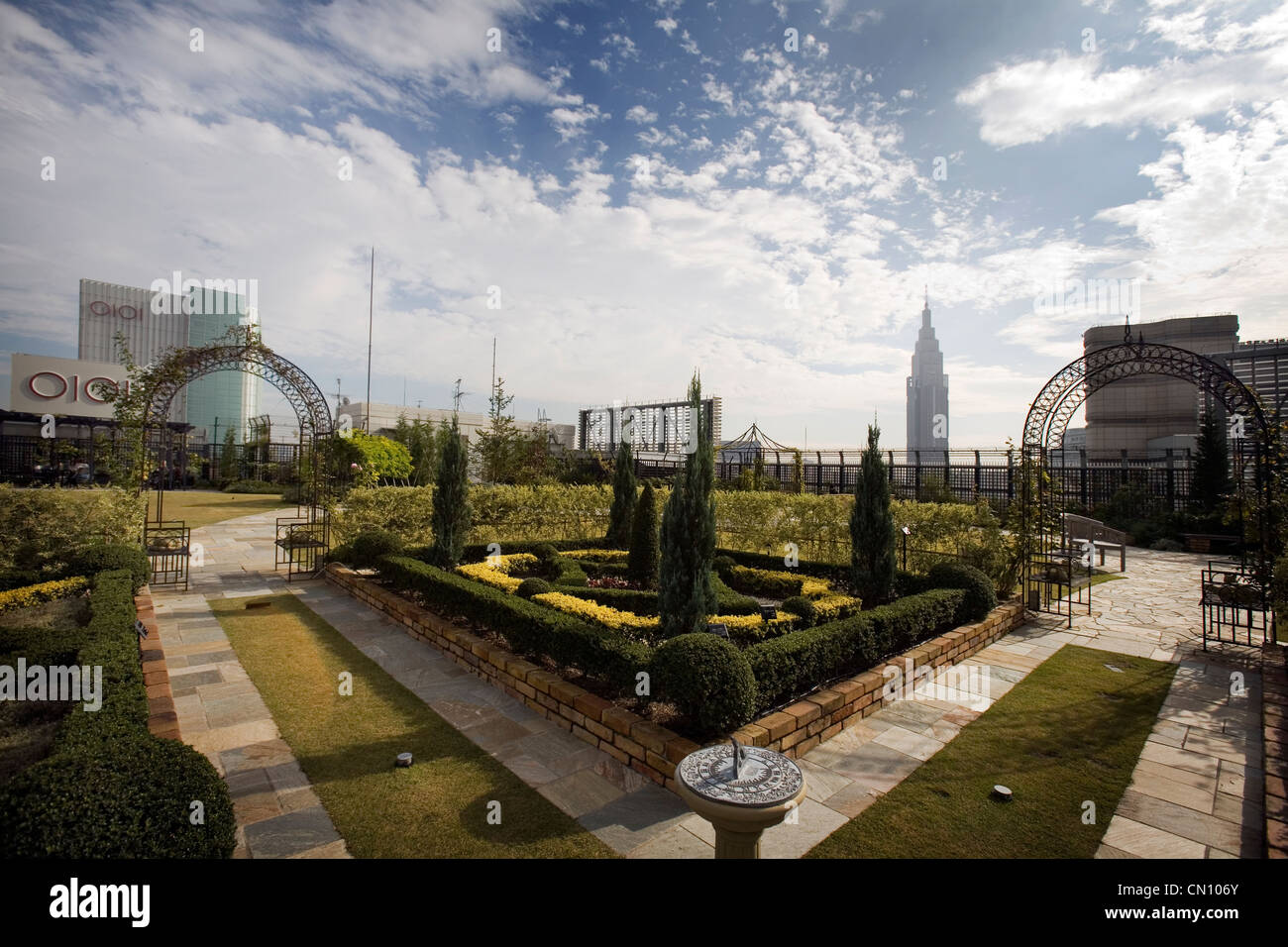 Tokyo rooftop hires stock photography and images Alamy