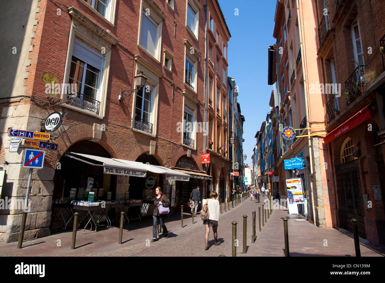 Rue Des Filatiers Toulouse Midi Pyrenees France Stock Photo Alamy