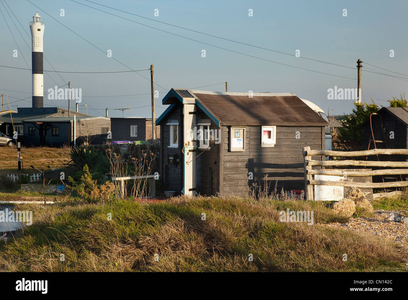 England, Kent, Romney Marsh, Dungeness, Beach houses used as homes and art galleries Stock Photo