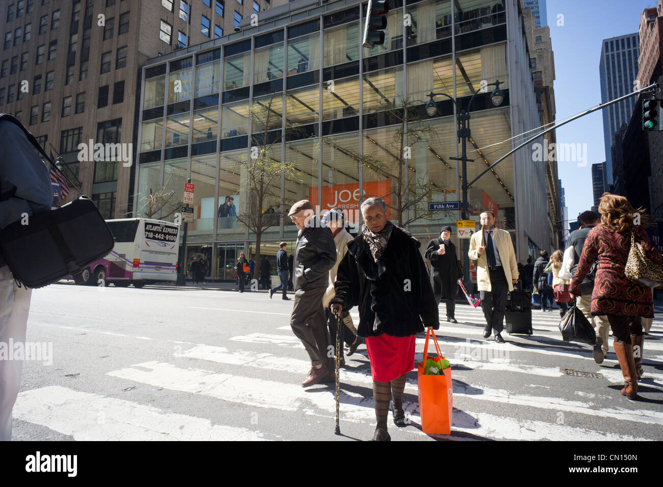 Customers at the grand opening of the Joe Fresh store in Midtown in New York Stock Photo Alamy