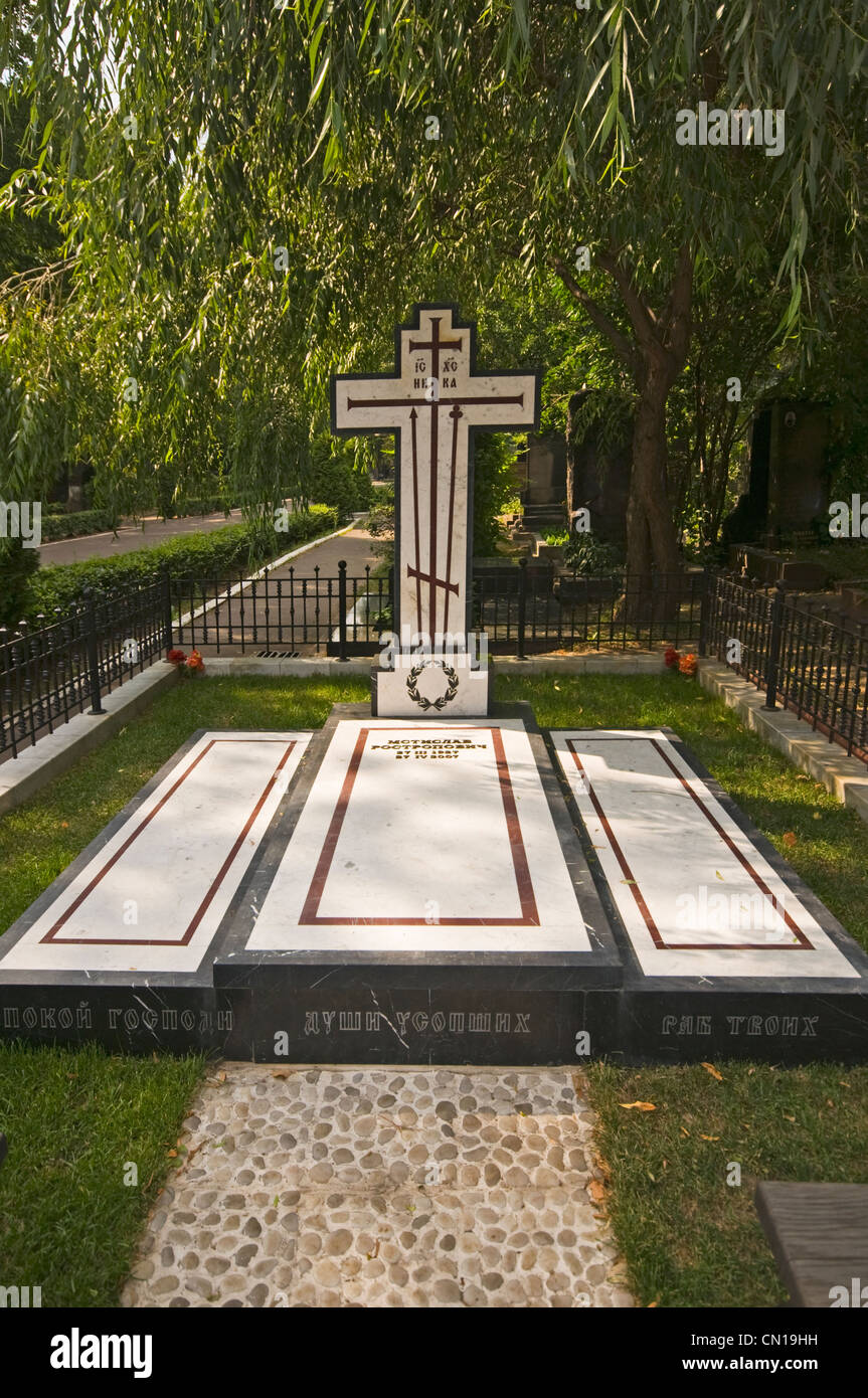 RUSSIA Moscow Novodevichy Cemetery Tomb of Mstislav Rostropovich Stock Photo