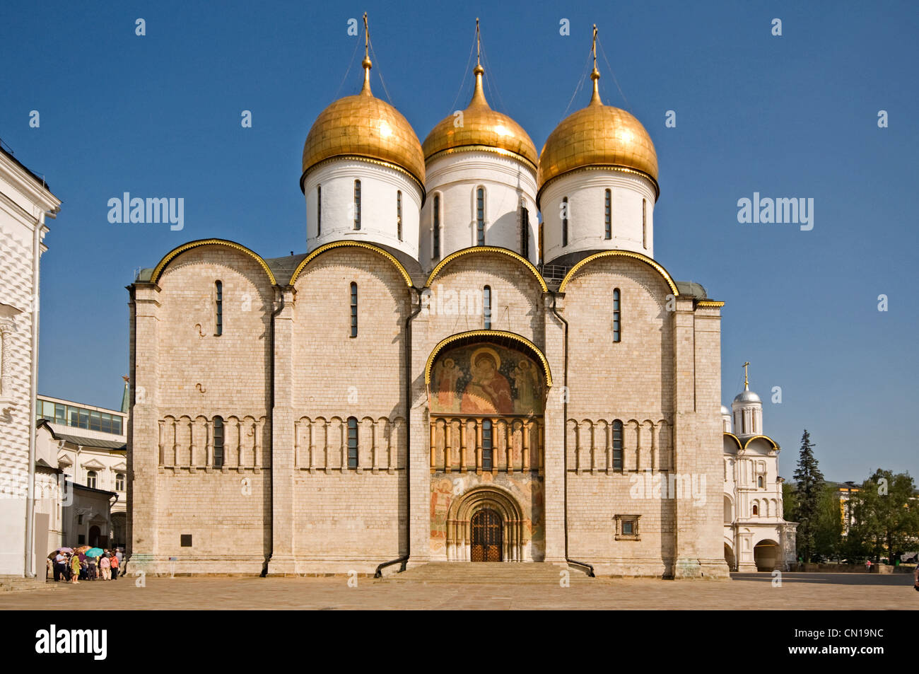 RUSSIA Moscow The Kremlin Russian Orthodox Cathedral of the Assumption (Uspensky Cathedral 1425) Stock Photo