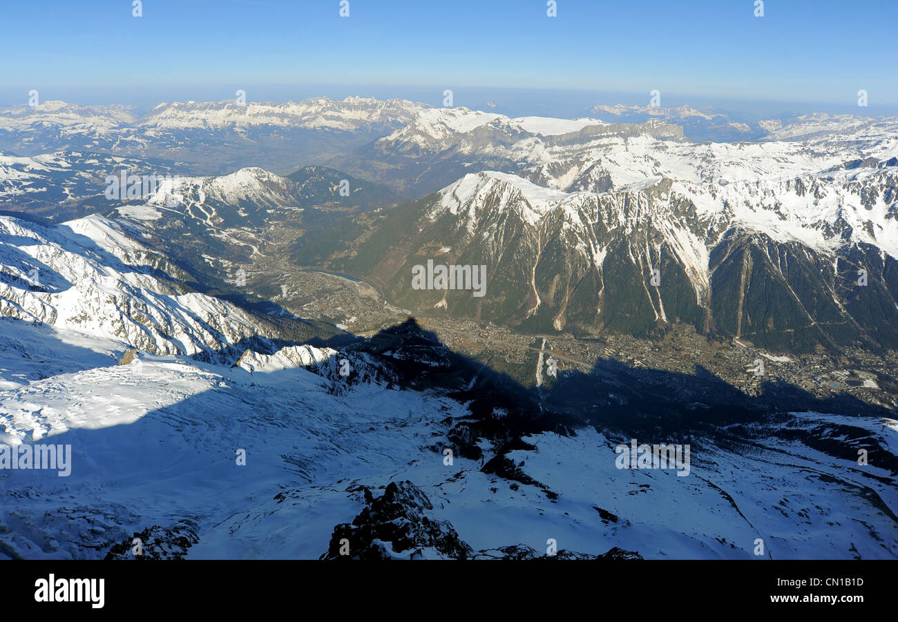 The view from the top Aiguille du Midi, looking down to Chamonix in the  valley below Stock Photo - Alamy