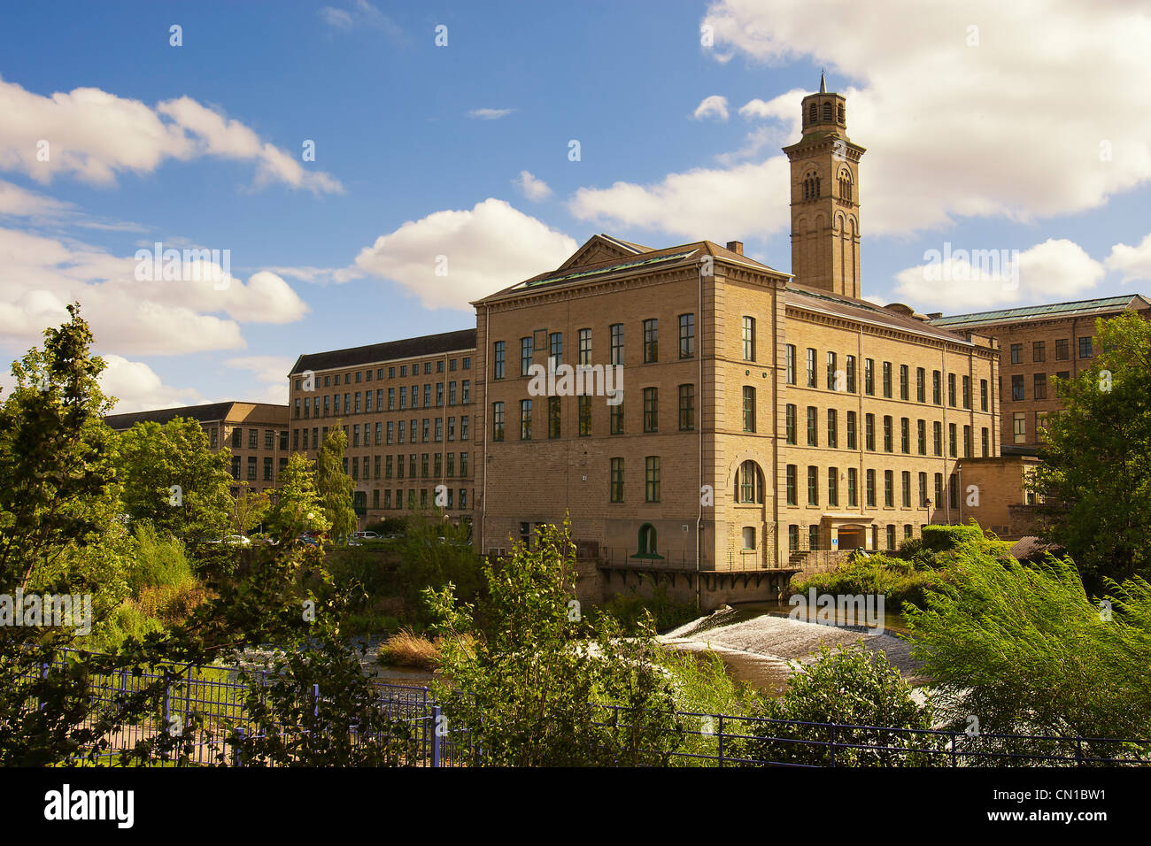 Sir Titus Salt's 'Saltaire', a victorian woolen and textile mill in Shipley, West Yorkshire, England, UK Stock Photo