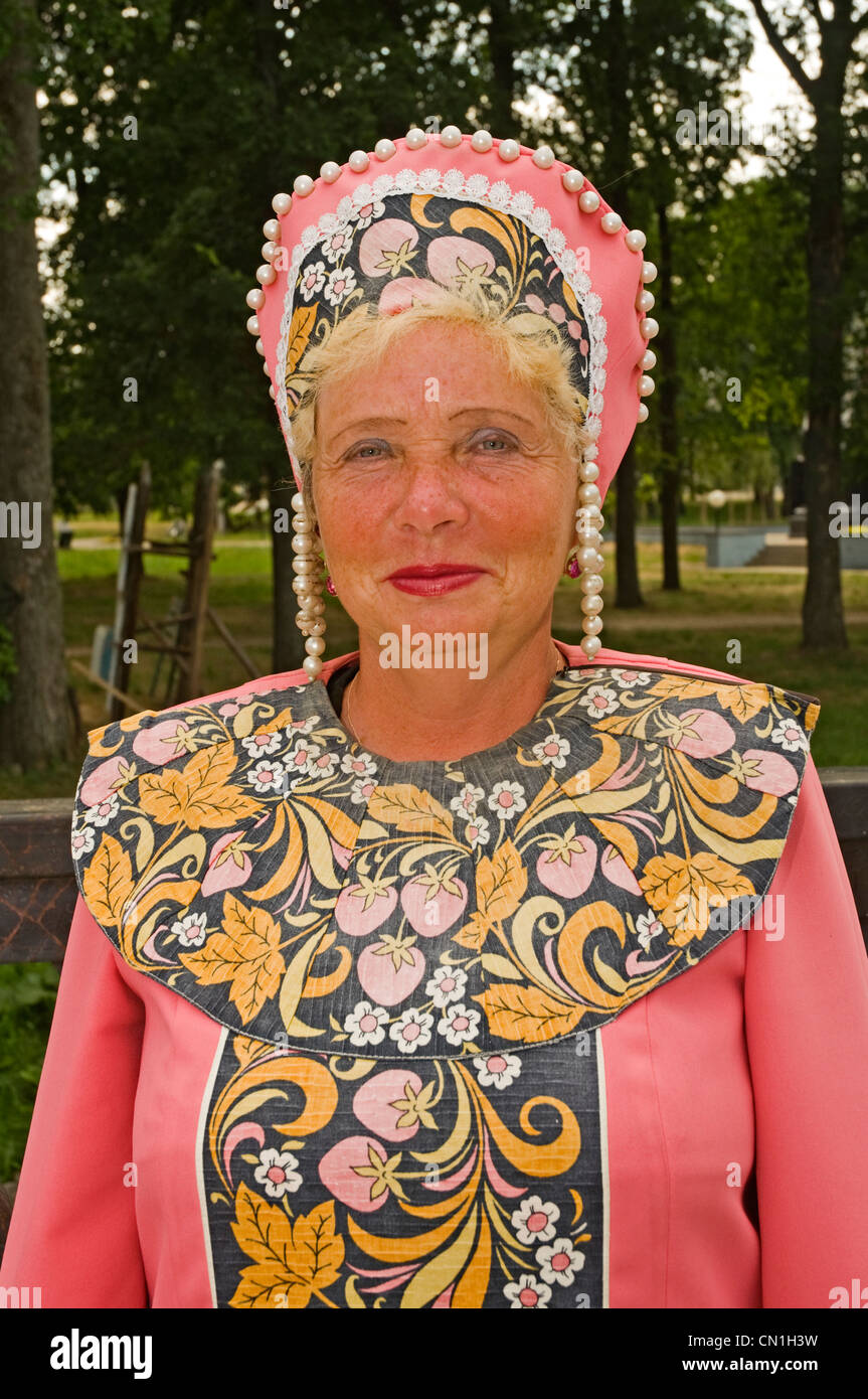 RUSSIA Uglich Russian woman in traditional dress Stock Photo