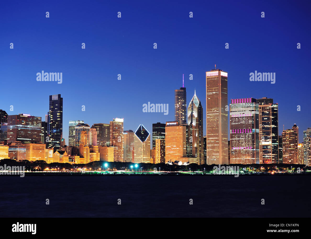 Chicago city downtown urban skyline at dusk with skyscrapers over Lake ...