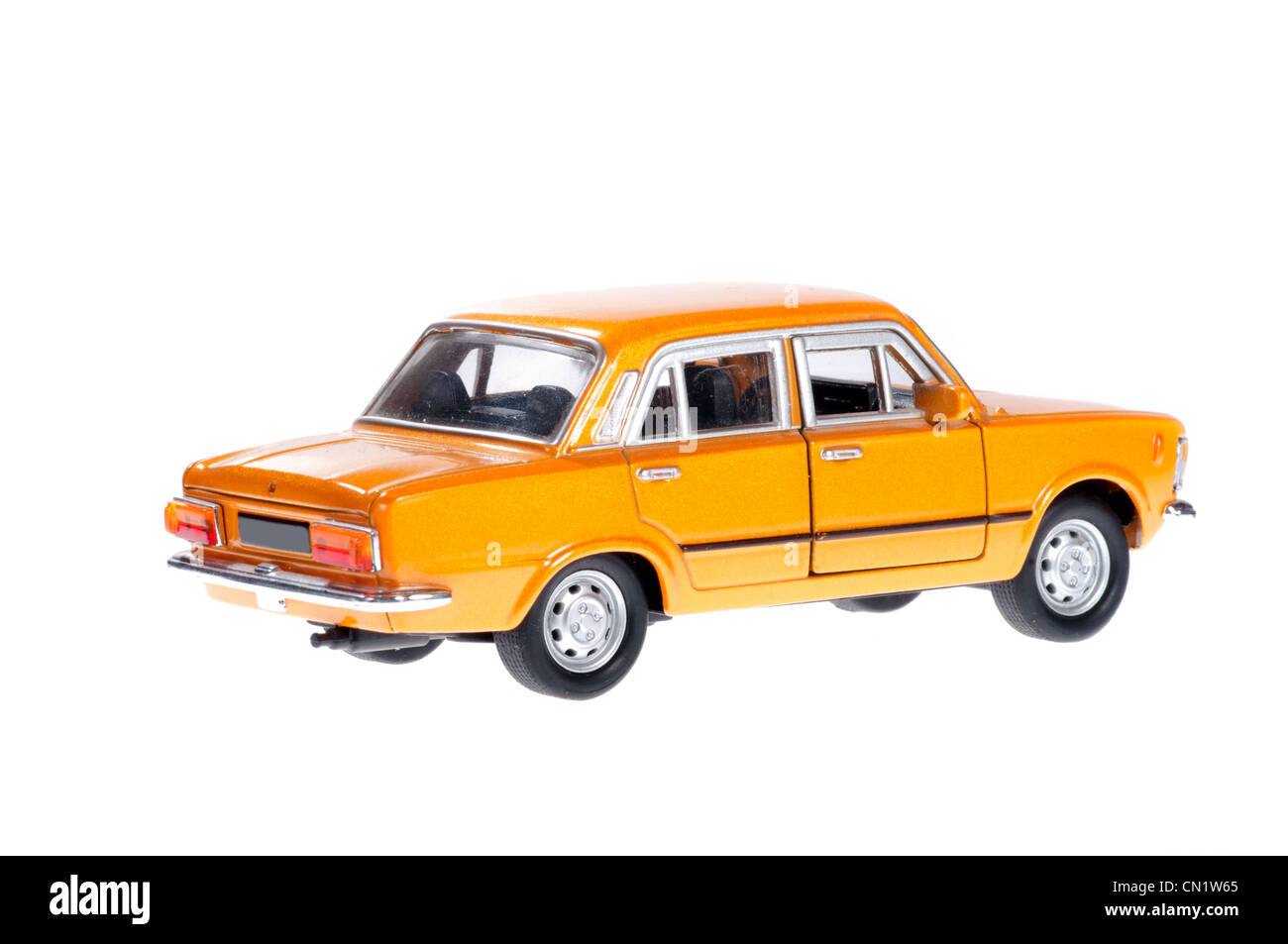 PRL Cars Gold Collection No 2-1/43 Fiat 125p