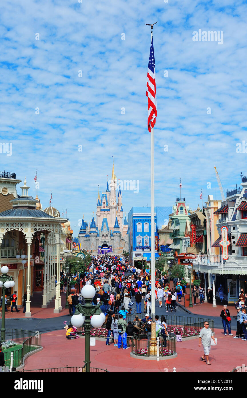 Disney magic kingdom theme park hi-res stock photography and images - Alamy
