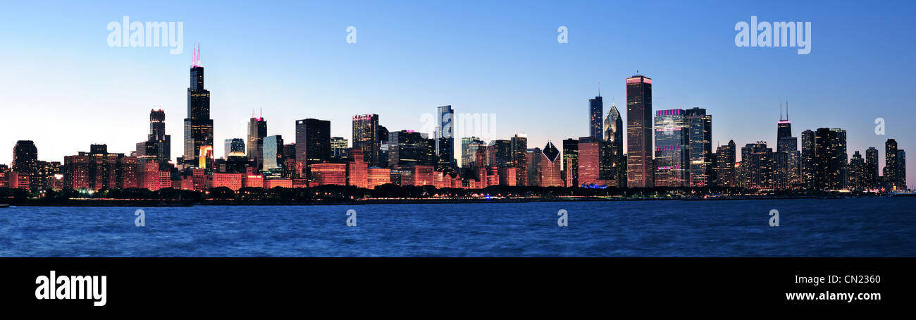 Chicago city downtown urban skyline panorama at dusk with skyscrapers ...